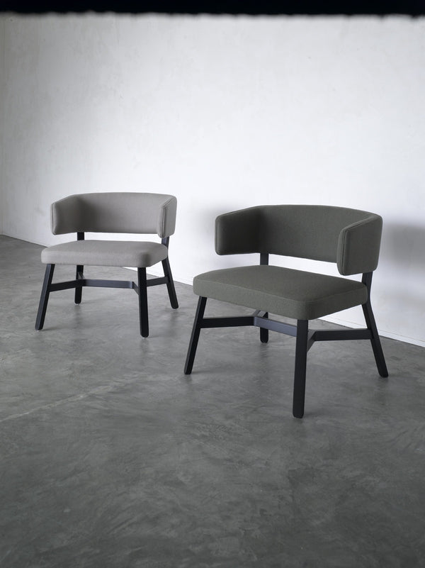 Croissant Lounge Chair