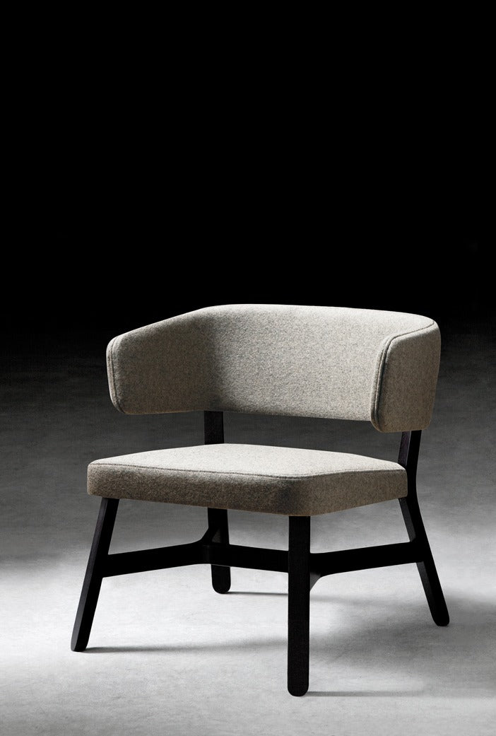 Croissant Lounge Chair
