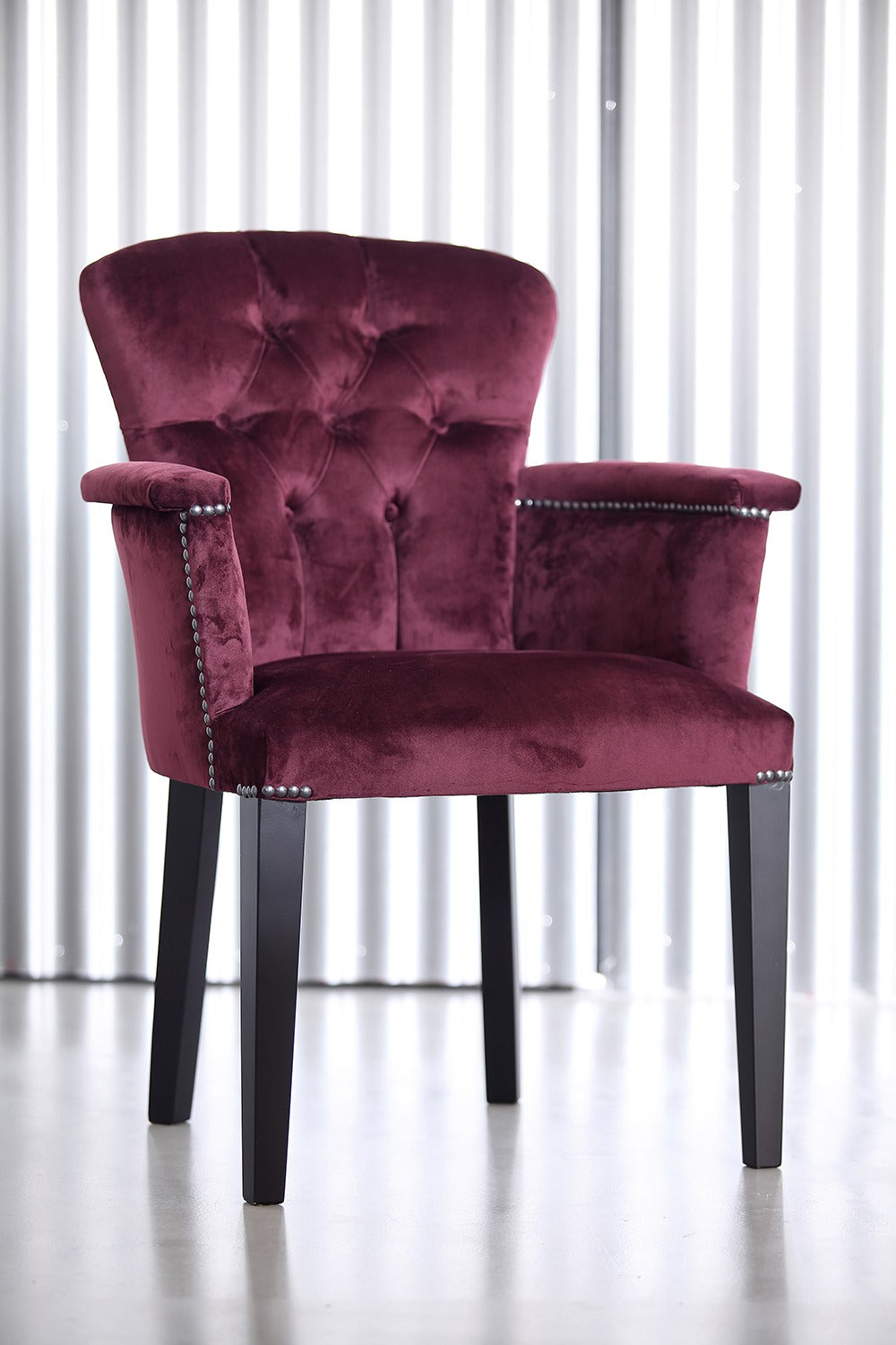 Charmy Arm Chair II