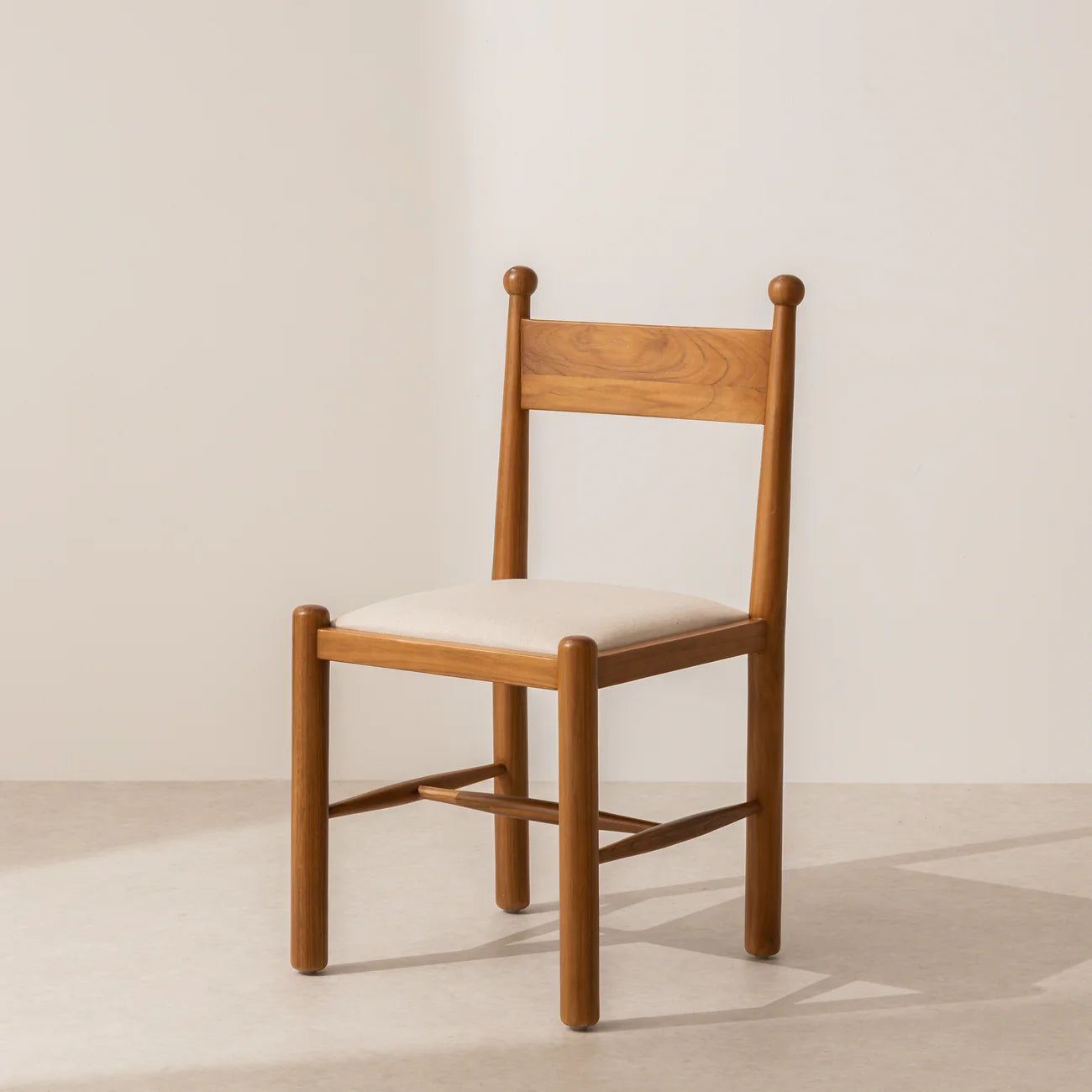Finials Dining Chair with Upholstered Seat