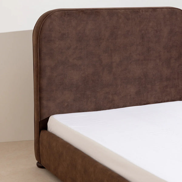 Curve Bed
